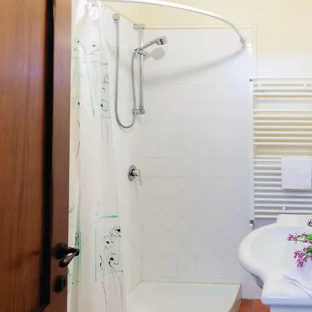 Nine-bedroom Holiday In Perugia -pg-