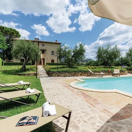 Nine-bedroom Holiday In Perugia -pg- بيت للعطل