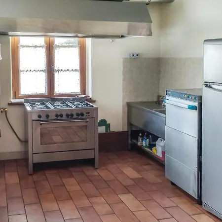 Nine-bedroom Holiday In Perugia -pg- *